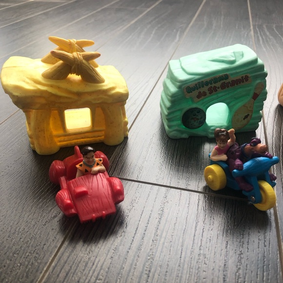McDonald's Flintstones Toys Lot - Picture 4 of 5